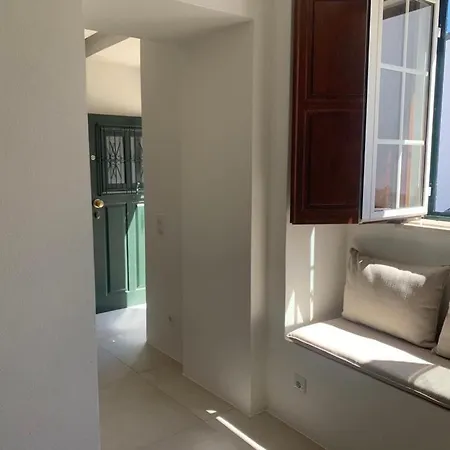 Apartment 1, Old Town Charm Lagos
