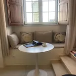 Appartement 1, Old Town Charm